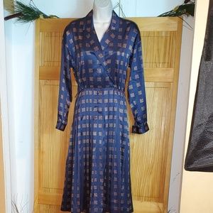 Liz Claiborne Pleated Dress Size 6